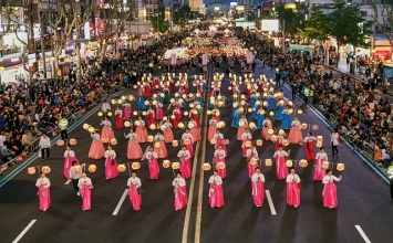 Hàn Quốc: Lễ Hội Đèn Lồng Hoa Sen 2018
